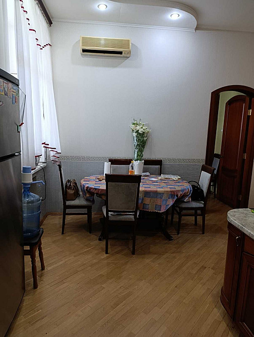 продам 4х комнатную кв. с кап. ремонтом 119м2 в центре пер.Слесарный10 Харьков - изображение 3