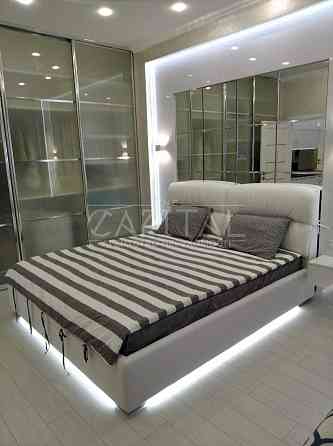 Продаж / Квартира / Дарницький / ЖК Зарічний / 65 м2 Київ