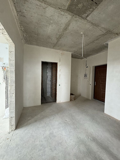 +ЄОселя Продаю 2х кімнатну з частковим ремонтом у новому будинку Обухів - зображення 2