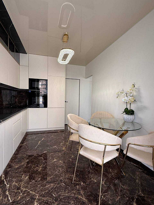 Двокімнатна квартира на Мельника 10 Івано-Франківськ - зображення 8