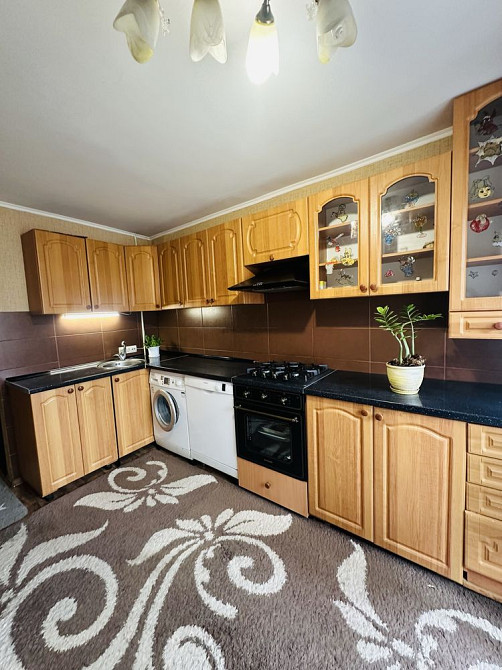 Три кімнати 73 кв.м. Цегла. Район Ювілейного Ровно - изображение 7