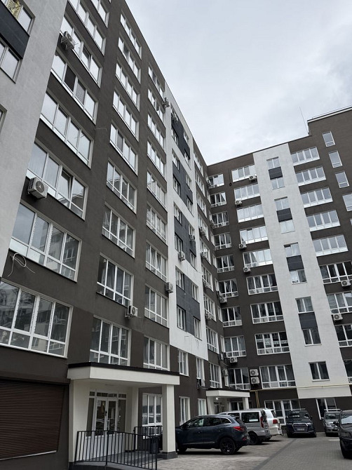 Простора 3-х кімнатна квартира з індивідуальним газовим опаленням Ірпінь - зображення 1