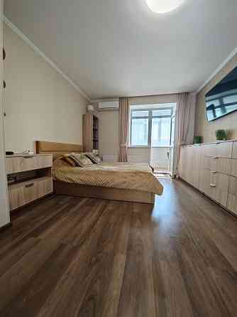 Продажа, ЖК Счастливый / Щасливий, Квартира с гаражом и кладовкой! Днепр