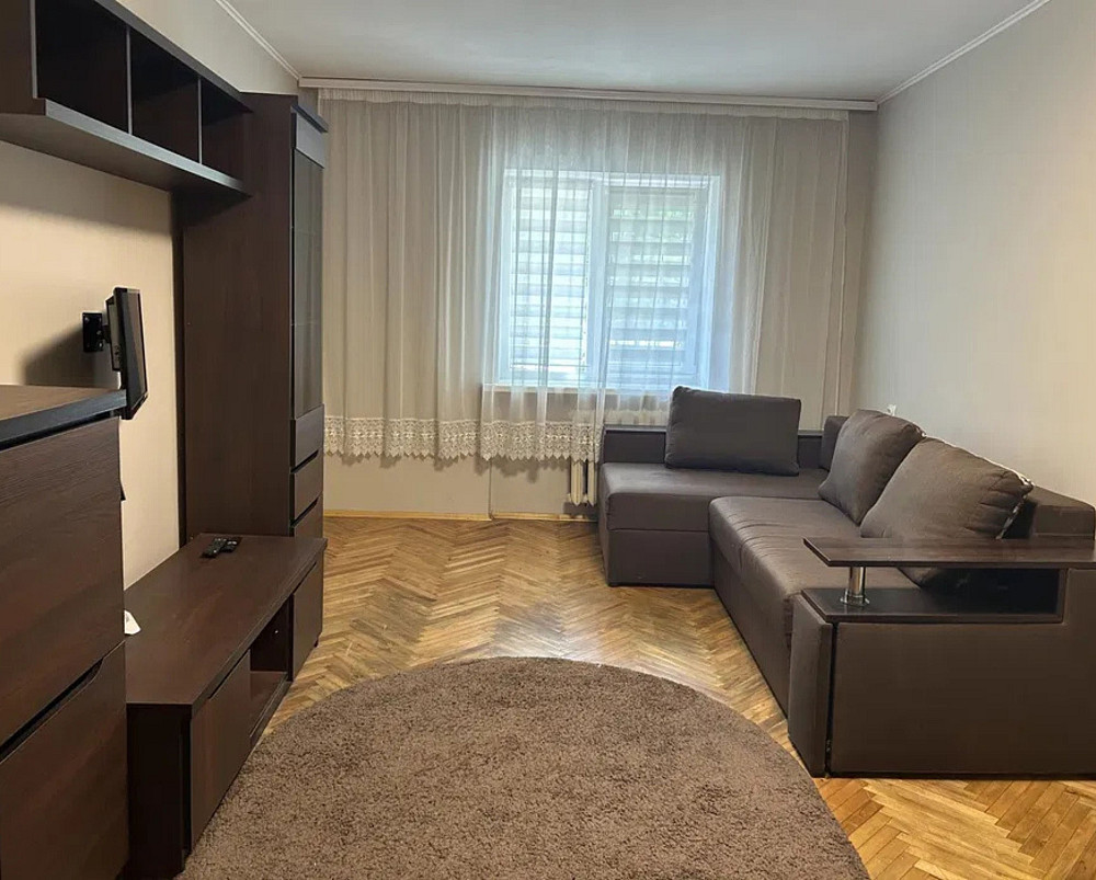 ЧУДОВА КВАРТИРА для проживання та інвестицій в ГОЛОСІЇВСЬКОМУ районі Київ - зображення 1