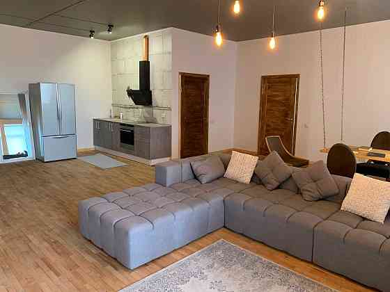 Дизайнерська 2к, 88 м2 Алматинська 37Б Киев