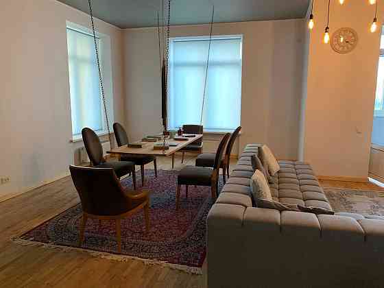 Дизайнерська 2к, 88 м2 Алматинська 37Б Киев