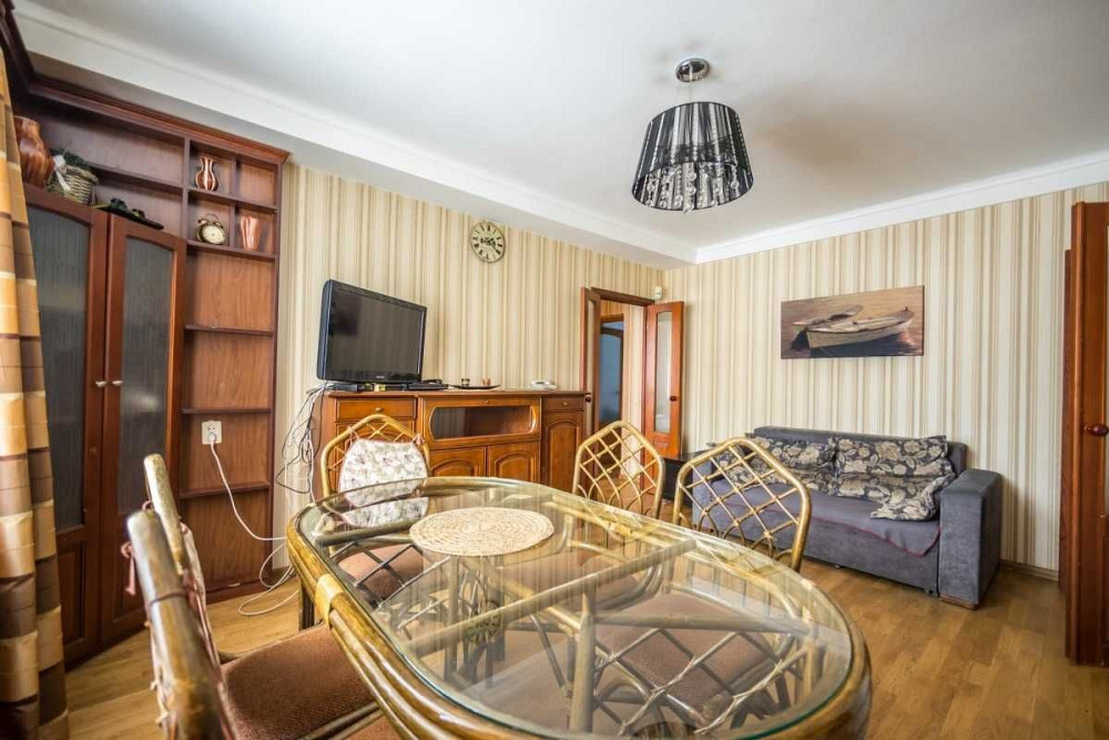 Квартира в центрі Києва вул.Бульвар Лесі Українки 2. Киев - изображение 2