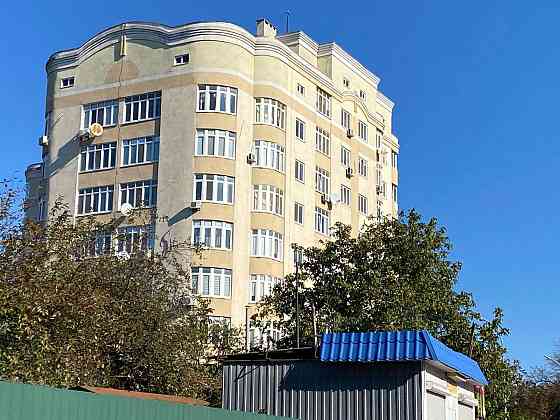 Однокімнатна 42 м2 ремонт вул. Михайла Драй-Хмари 44 Киев