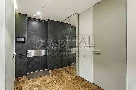 Велика 2 кімнатна 90м2 в ЖК Новопечерські Липки Киев