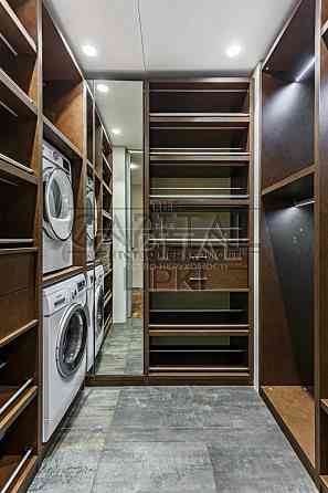 Велика 2 кімнатна 90м2 в ЖК Новопечерські Липки Киев