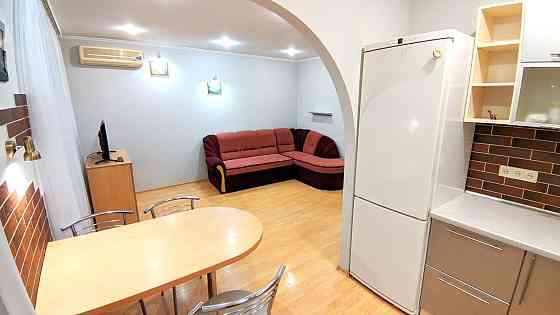 Сдам  свою  2-х комнатную квартиру. Без комиссии. Днепр