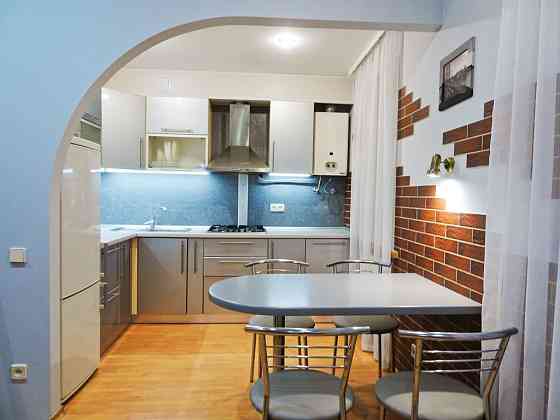 Сдам  свою  2-х комнатную квартиру. Без комиссии. Днепр