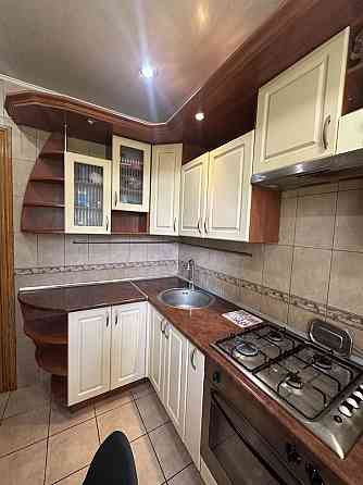 Продам 2-кімнатну квартиру, Коновальця! Ровно