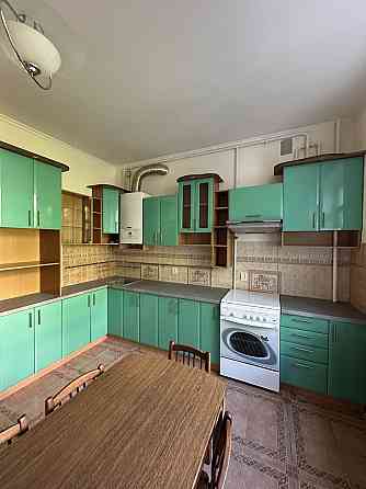 Продаж 3к. Квартира Єфремова Львов