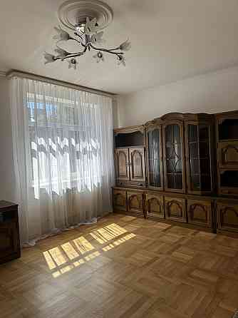 Продаж 3к. Квартира Єфремова Львов