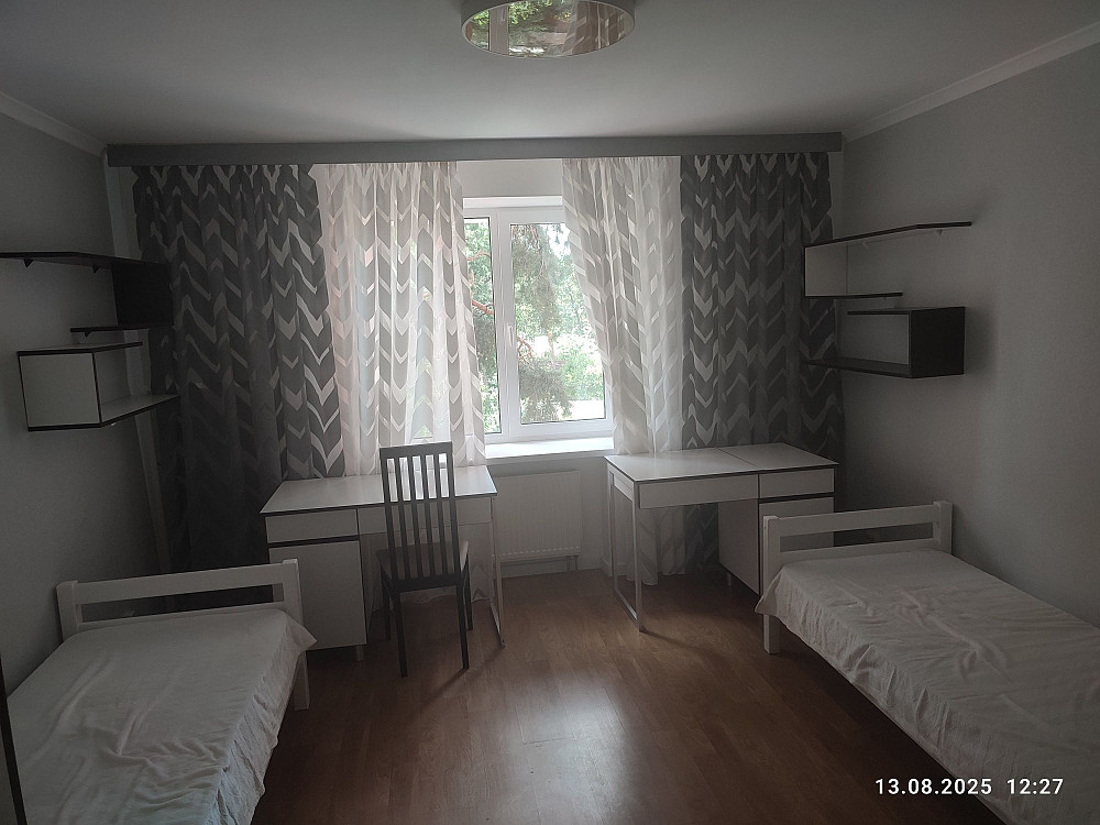 Простора та затишна 2-кімнатна квартира у повністю житловому стані Ирпень - изображение 3