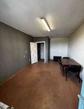 Продам 1ком.квартиру Каменское Левобережный массив 4. Бул. Героев 4эт. Кам`янське (Запорізька обл.)