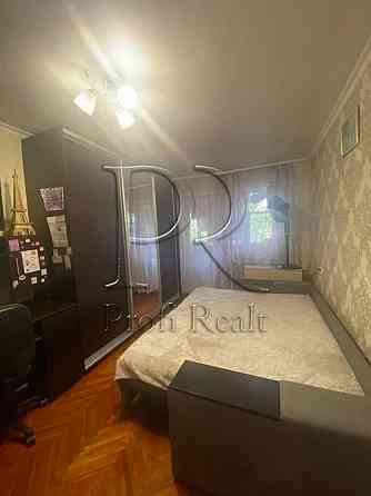 Продаж 1 кімн. квартири за адресою Олени Теліги,13/14 ст.м.Дорогожиччі Київ