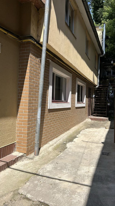 Здам 1 к квартиру 46кв м вул. Собранецька 22 Центр Ужгород - зображення 2