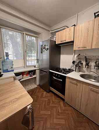 Продам 1 квартиру левая сторона Софьи Ковалевской Днепр