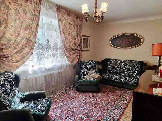 Продам 2 комн.кв. пр.Поля, рядом с ТЦ Славутич Днепр