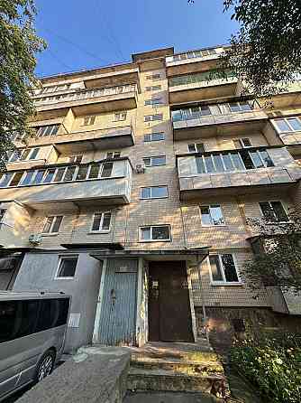 ПРОДАЖ квартири 44м2  4-й поверх Газ незавершений ремонт без% Київ