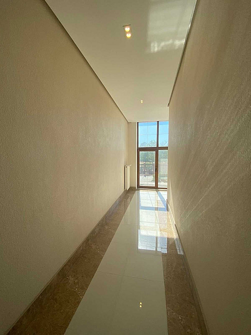 В продаже 1 комнатная в Пляжной Резиденции с панорамой моря Чорноморськ - зображення 3