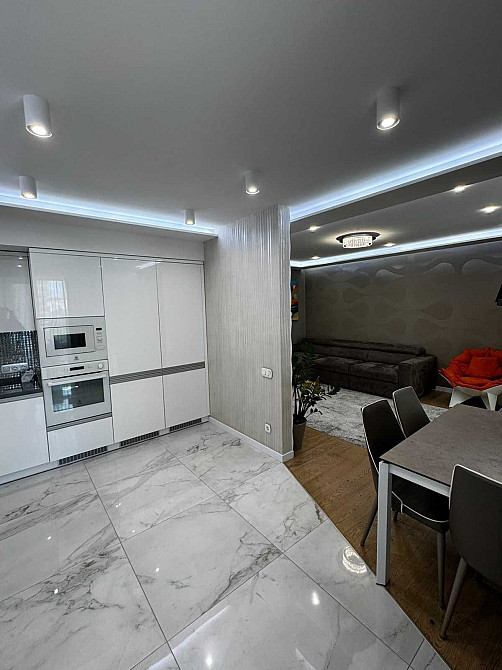 ВЛАСНИК ПРОДАЄТЬСЯ 4к Простора квартира у ЖК "Салют" на Перемозі. Днепр - изображение 6