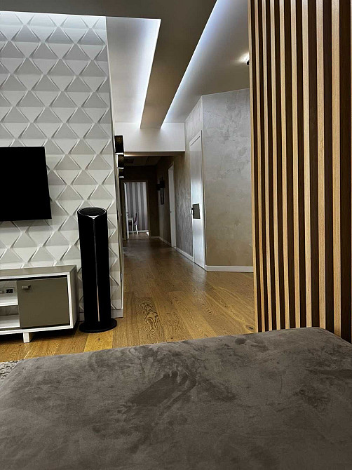 ВЛАСНИК ПРОДАЄТЬСЯ 4к Простора квартира у ЖК "Салют" на Перемозі. Днепр - изображение 8