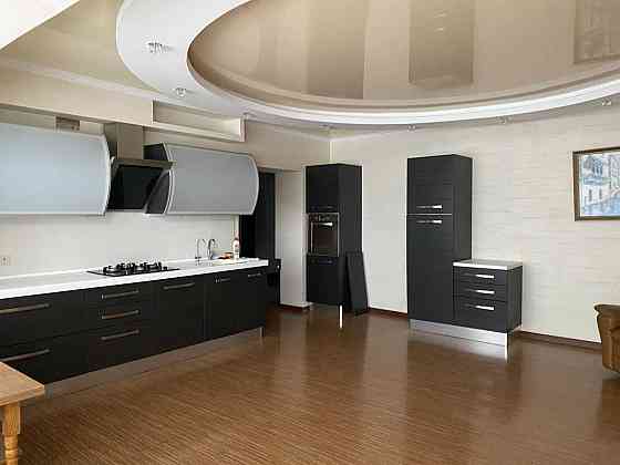 В продаже 3 комнатная элит класса в Монолите Чорноморськ