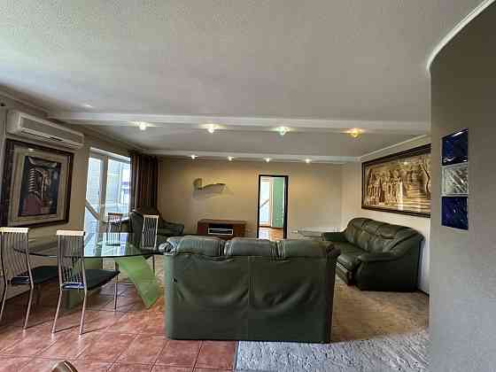 2к. Велика квартира, р-н парка, 7/9 Запоріжжя