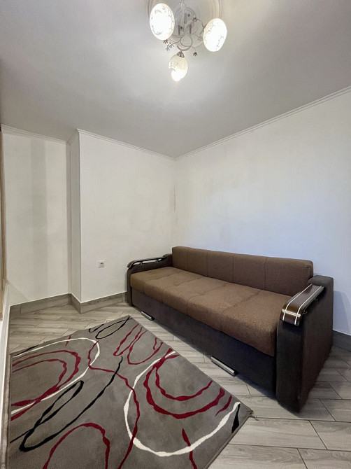 Район ЦЕНТРУ. Здам КУХНЮ-СТУДІЮ+СПАЛЬНЮ, меблі та техніка, можна СТУДН Черновцы - изображение 2