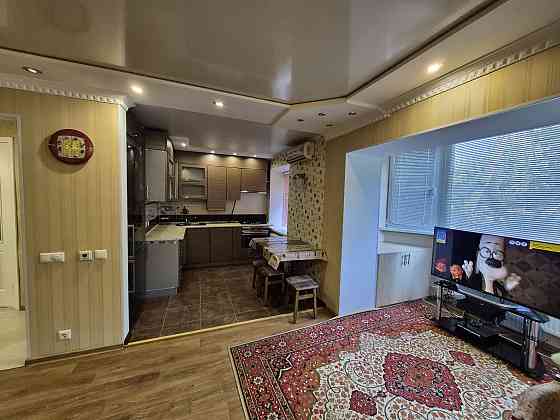 Здається в оренду 2 кімнатна квартира в центрі міста Черкассы