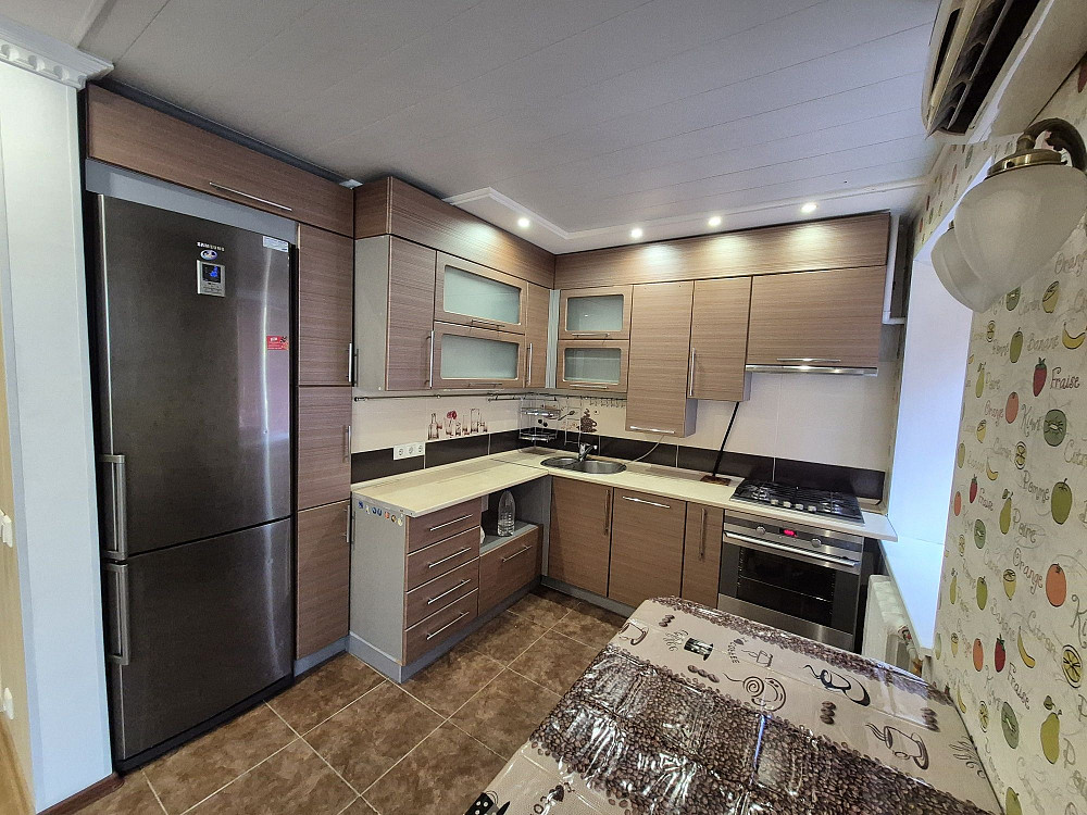 Здається в оренду 2 кімнатна квартира в центрі міста Черкассы - изображение 1