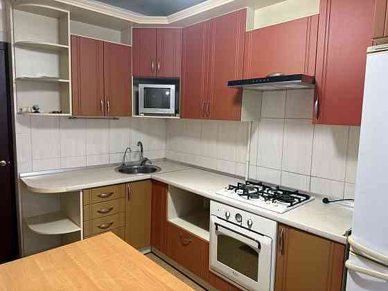 Сдам 2 комнатную метро Индустриальная 15 мин Роганский жилмассив Харьков