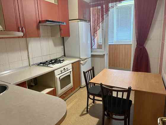 Сдам 2 комнатную метро Индустриальная 15 мин Роганский жилмассив Харьков