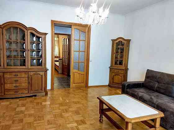 Оренда 3-кімнатної квартири Золоті Ворота Хрещатик Прорізна 10 Киев