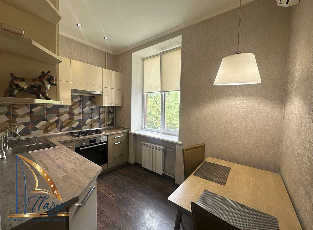 3-кімнатна сталінка р-н Бульвару Шевченка 2/3 Запоріжжя - зображення 1