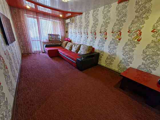 Продам 3к квартиру. Р-н  Тополь -2 Днепр