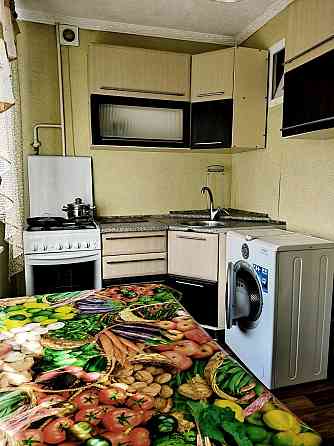 Продам отличную 1  ком.кв.чешского проэкта  на 12м квартале Днепр