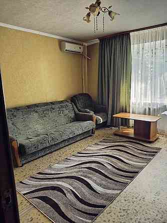 Продам отличную 1  ком.кв.чешского проэкта  на 12м квартале Днепр