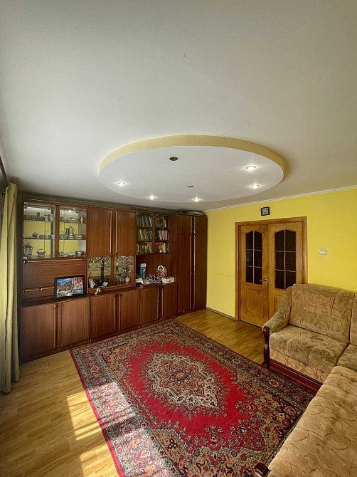 Квартира 2 кімнатна, Івано-Франківськ, Вовчинецька, цегла, 49 м² Ивано-Франковск - изображение 2