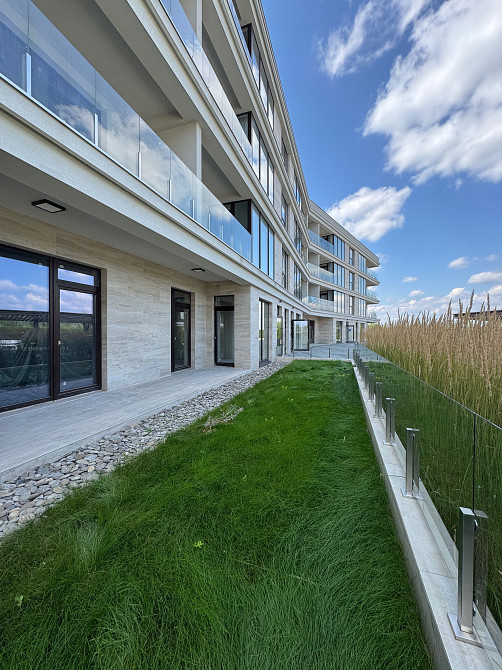 Квартира у ЖК Park Lake City з озером, великою терасою і газоном Подгорцы - изображение 1