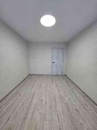 Продам 3-комнатную квартиру 10мкр левый берег.V Кам`янське (Запорізька обл.)