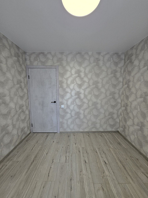 Продам 3-комнатную квартиру 10мкр левый берег.V Кам`янське (Запорізька обл.) - зображення 3