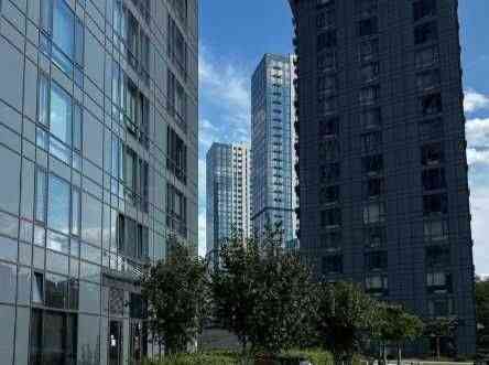 Продаж 2-кімнатної квартири, ЖК «Метрополіс», Голосіївський район Київ