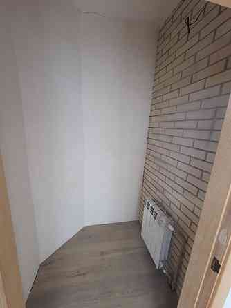 Продам 1к кв, 42м2, зроблений  ремонт на 70%, вул. Київський Шлях 1д Бориспіль