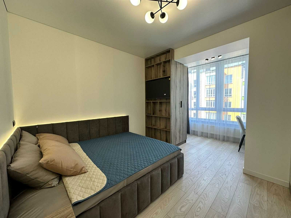 3 кімнатна квартира з кухнею-вітальнею біля озера. Ивано-Франковск - изображение 7