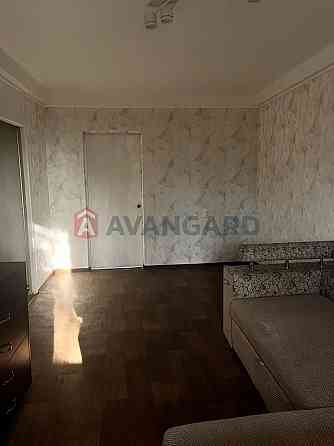 Здається світла, простора 3-кімнатна квартира у класному районі! Запоріжжя