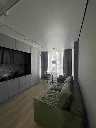 Оренда стильної однокімнатної квартири ЖК Лебединий Киев